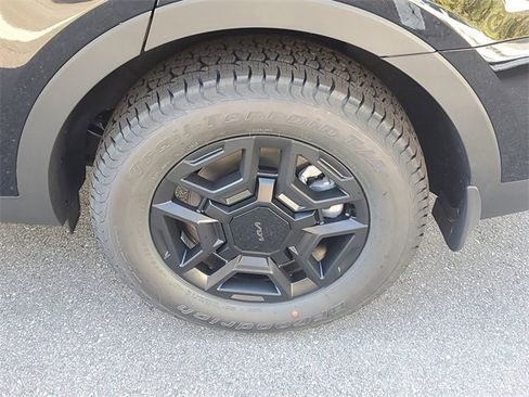 New 2026 Kia Sorento SX Prestige w/ Olive Brown Leather Package image 41