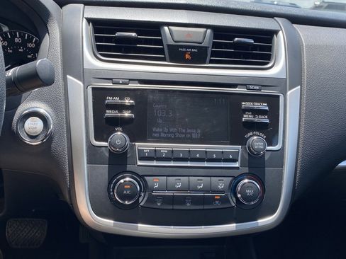 Used 2017 Nissan Altima 2.5 S w/ Power Driver Seat Package FWD image 13