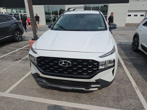 Used 2023 Hyundai Santa Fe XRT AWD/4WD image 2