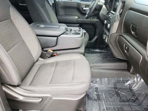 Used 2025 Chevrolet Silverado 1500 Custom w/ LPO, Dark Essentials Package image 17