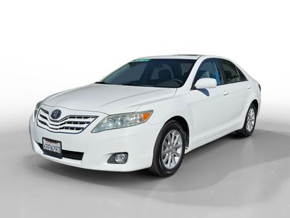 Used 2011 Toyota Camry XLE w/ XLE Extra-Value Pkg #2