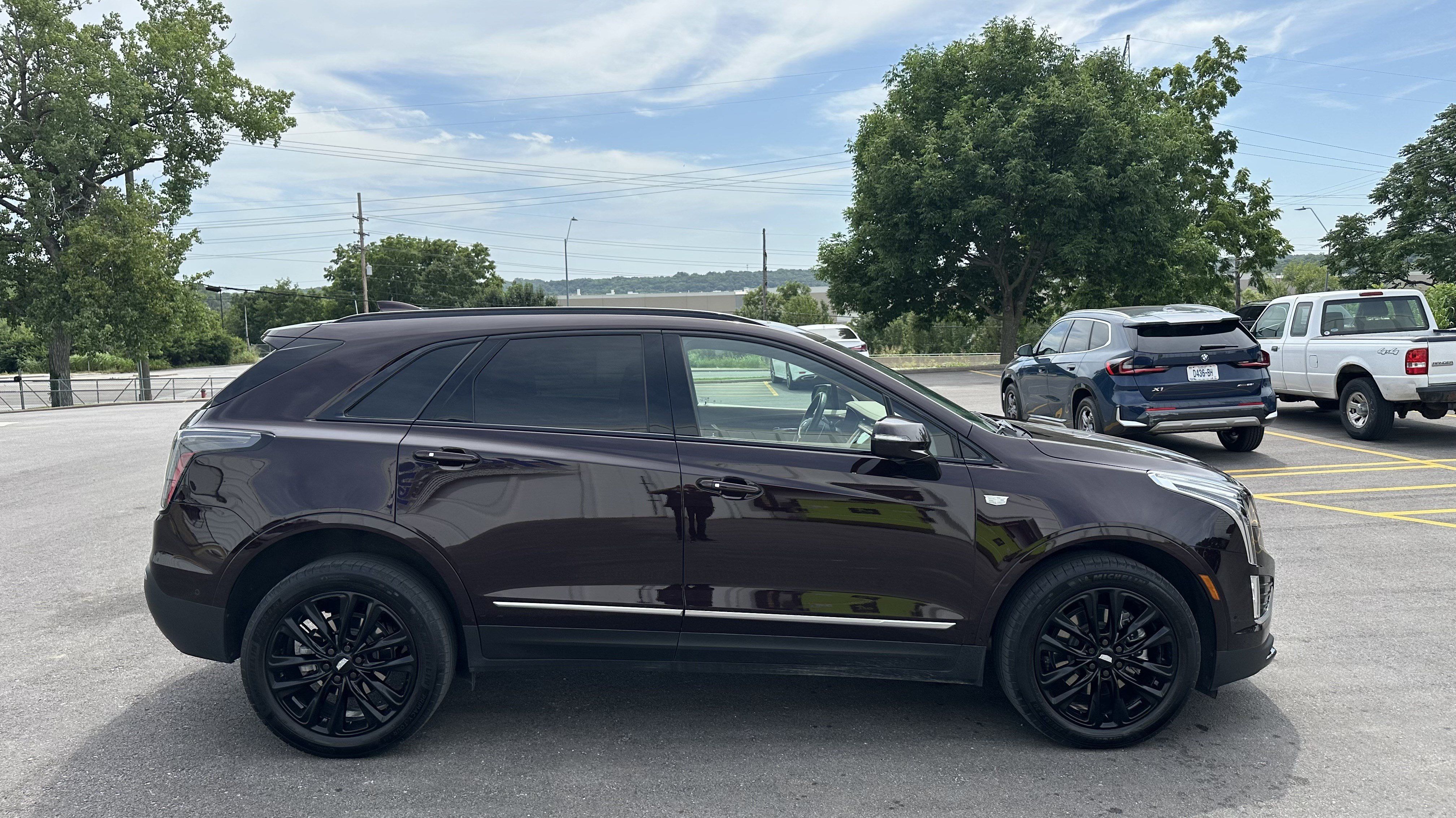 Used 2021 Cadillac XT5 Sportv w/ Platinum Package AWD/4WD image 11