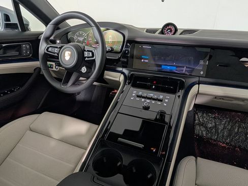 New 2026 Porsche Panamera 4 AWD/4WD image 22