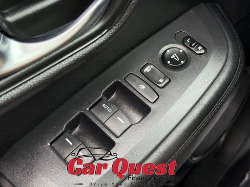 Used 2024 Honda HR-V LX image 24
