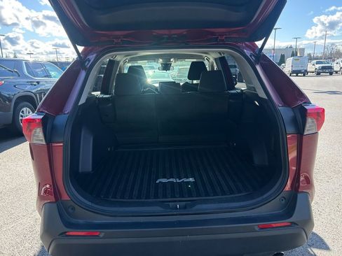 Used 2023 Toyota RAV4 LE image 24
