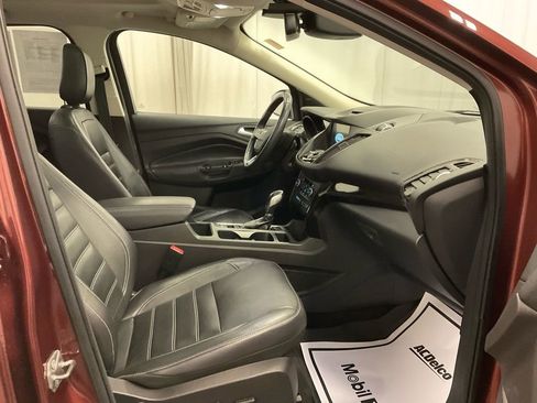 Used 2018 Ford Escape Titanium w/ Ford Safe & Smart Package image 31