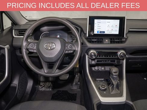 Used 2024 Toyota RAV4 LE AWD/4WD image 6