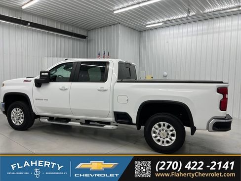 Used 2025 Chevrolet Silverado 2500 LT AWD/4WD image 5