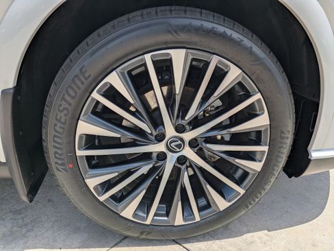 Used 2023 Lexus RX 350 Premium Plus w/ Cold Area Package FWD image 9
