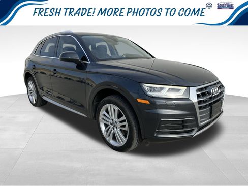 Used 2020 Audi Q5 2.0T Premium Plus w/ Premium Plus Package image 1