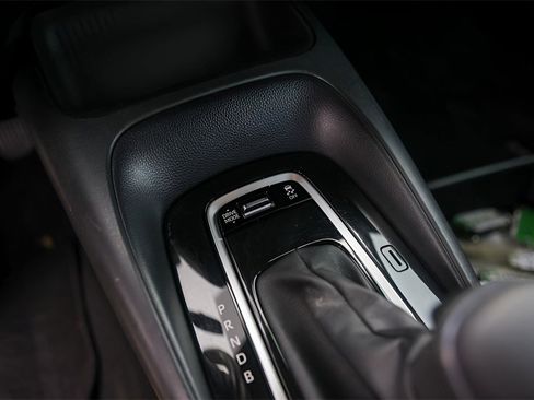 Used 2023 Toyota Corolla SE image 19