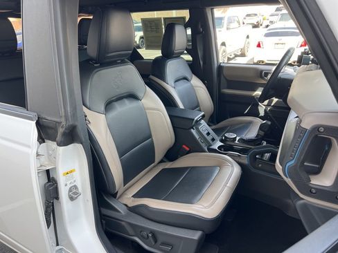 Used 2022 Ford Bronco Wildtrak AWD/4WD image 22