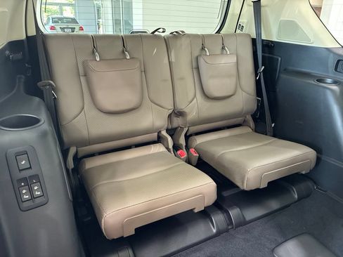 Certified 2023 Lexus GX 460 Luxury w/ Sport Design Package AWD/4WD image 25
