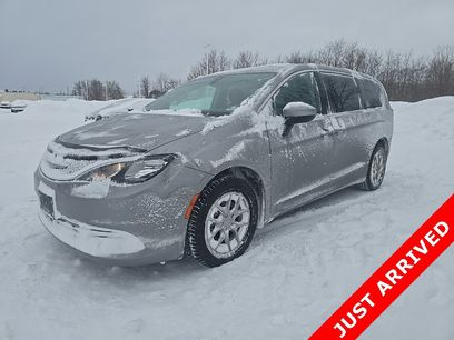 Used 2017 Chrysler Pacifica Touring