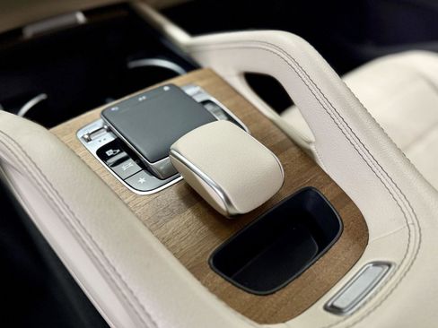 Used 2020 Mercedes-Benz GLE 450 4MATIC image 20