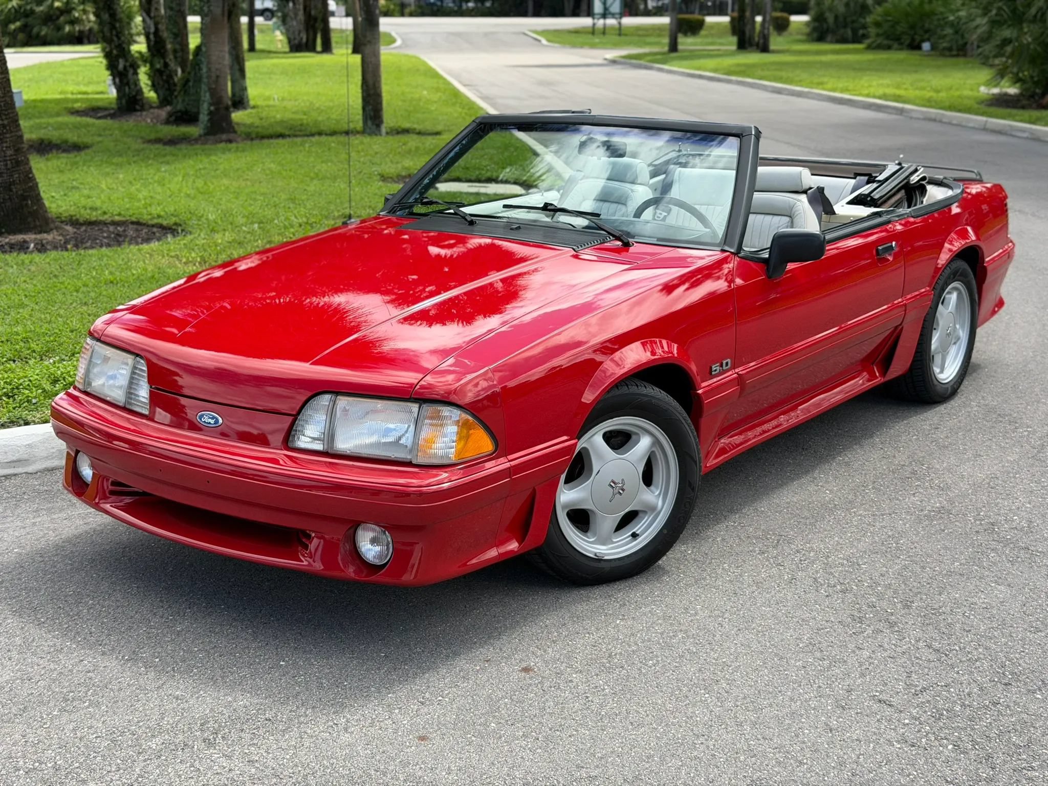 Used 1993 Ford Mustang GT RWD image 7