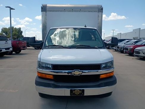 Used 2020 Chevrolet Express 3500 w/ Power Convenience Package RWD image 8