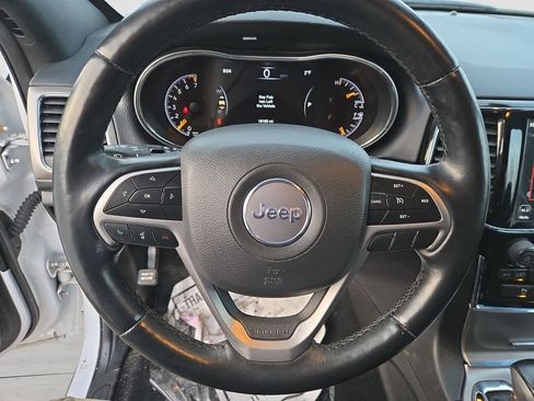 Used 2023 Jeep Renegade Latitude image 13