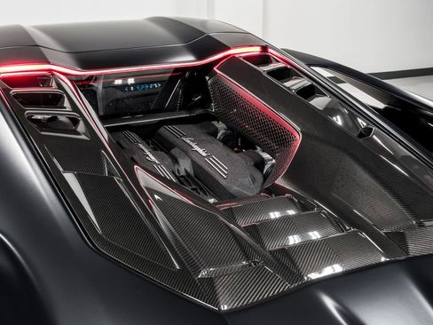 Used 2024 Lamborghini Revuelto image 56