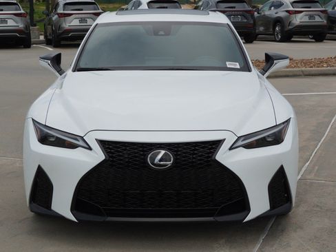 Certified 2025 Lexus IS 350 F Sport RWD image 2