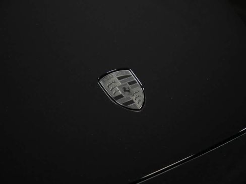 New 2025 Porsche Taycan Turbo image 34