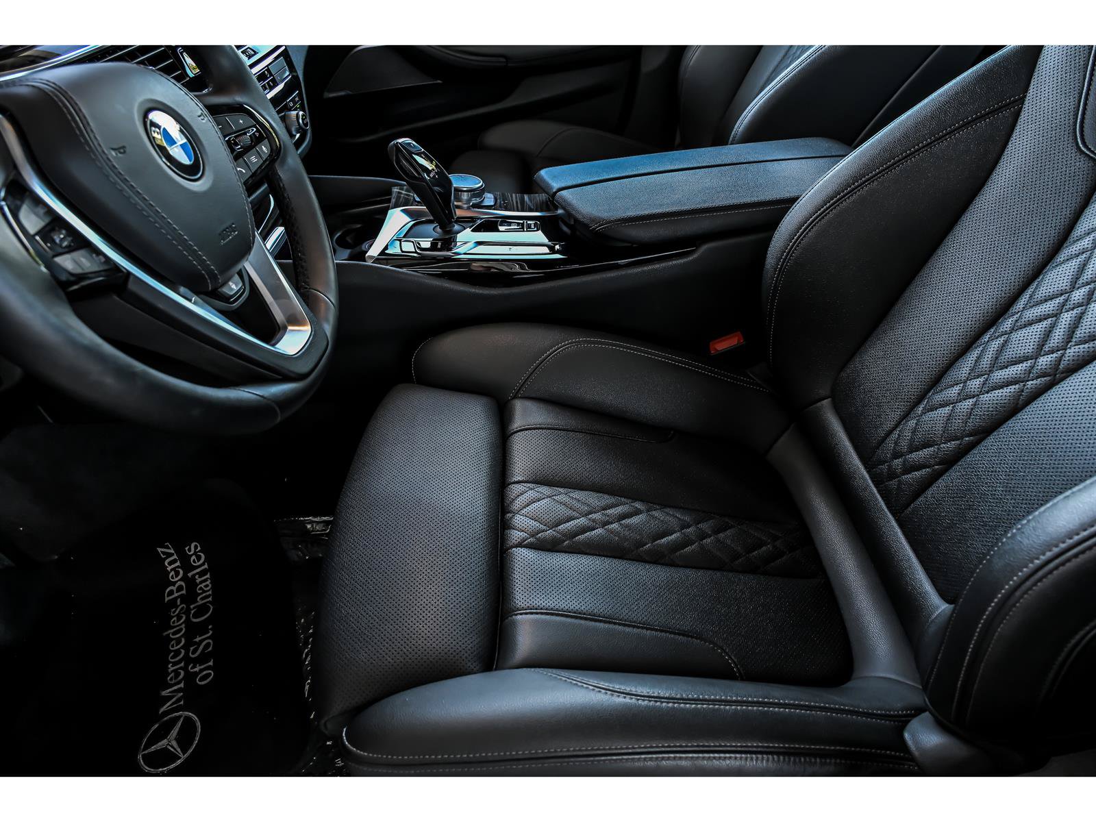 Used 2022 BMW 530i xDrive w/ Premium Package AWD/4WD image 11