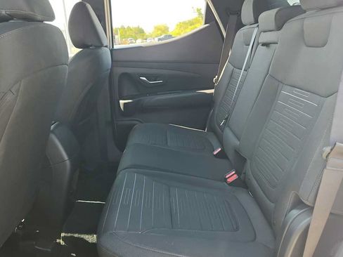 Used 2025 Hyundai Santa Cruz SE FWD image 37