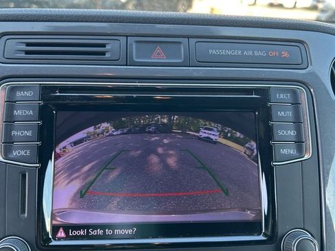Used 2016 Volkswagen Tiguan R-Line FWD image 9