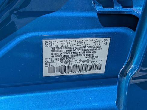 Used 2025 Nissan Sentra SV FWD image 38