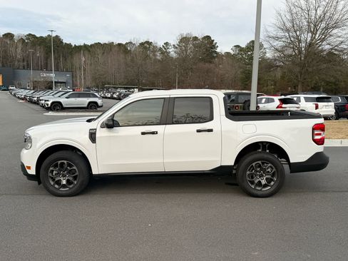 Used 2024 Ford Maverick XLT image 2