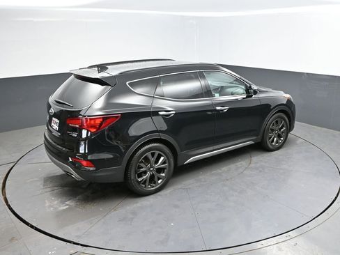 Used 2018 Hyundai Santa Fe Sport image 39
