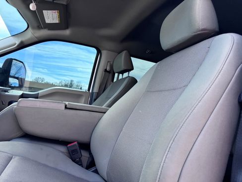 Used 2022 Ford F250 XL w/ STX Appearance Package AWD/4WD image 19