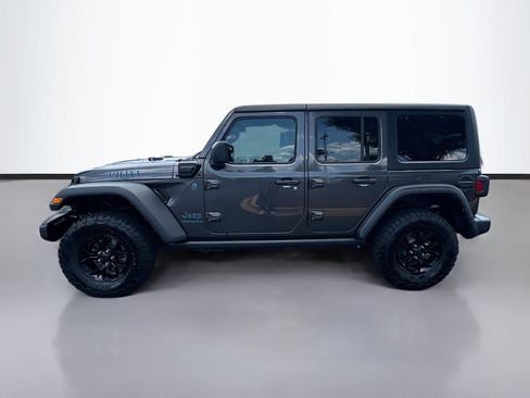 Used 2024 Jeep Wrangler Unlimited AWD/4WD image 4