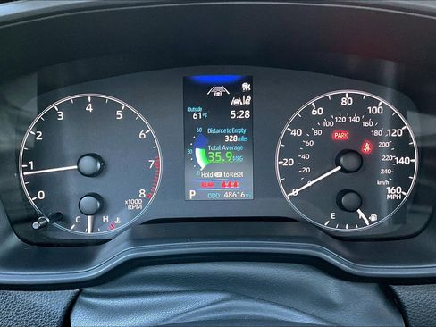 Used 2024 Toyota Corolla LE image 19