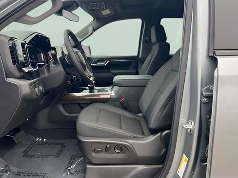 Certified 2025 Chevrolet Silverado 1500 LT Trail Boss w/ Convenience Package II AWD/4WD image 10