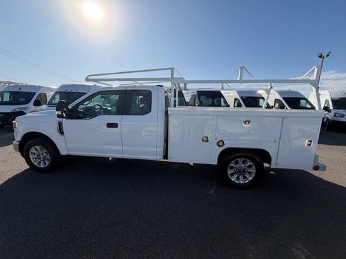Used 2020 Ford F250 XL w/ STX Appearance Package RWD image 11