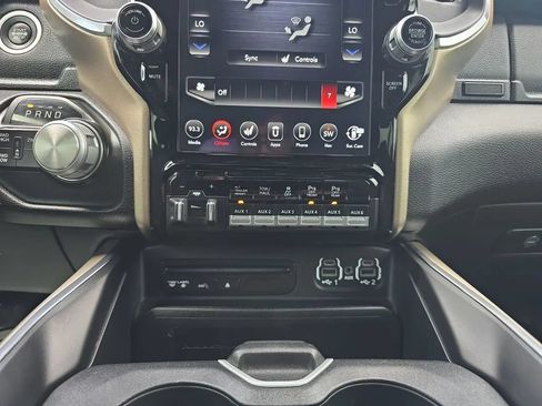 Used 2019 RAM 2500 Laramie AWD/4WD image 23