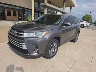 Used 2019 Toyota Highlander XLE