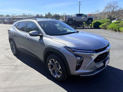 New 2026 Chevrolet Trax LT w/ Driver Confidence Package