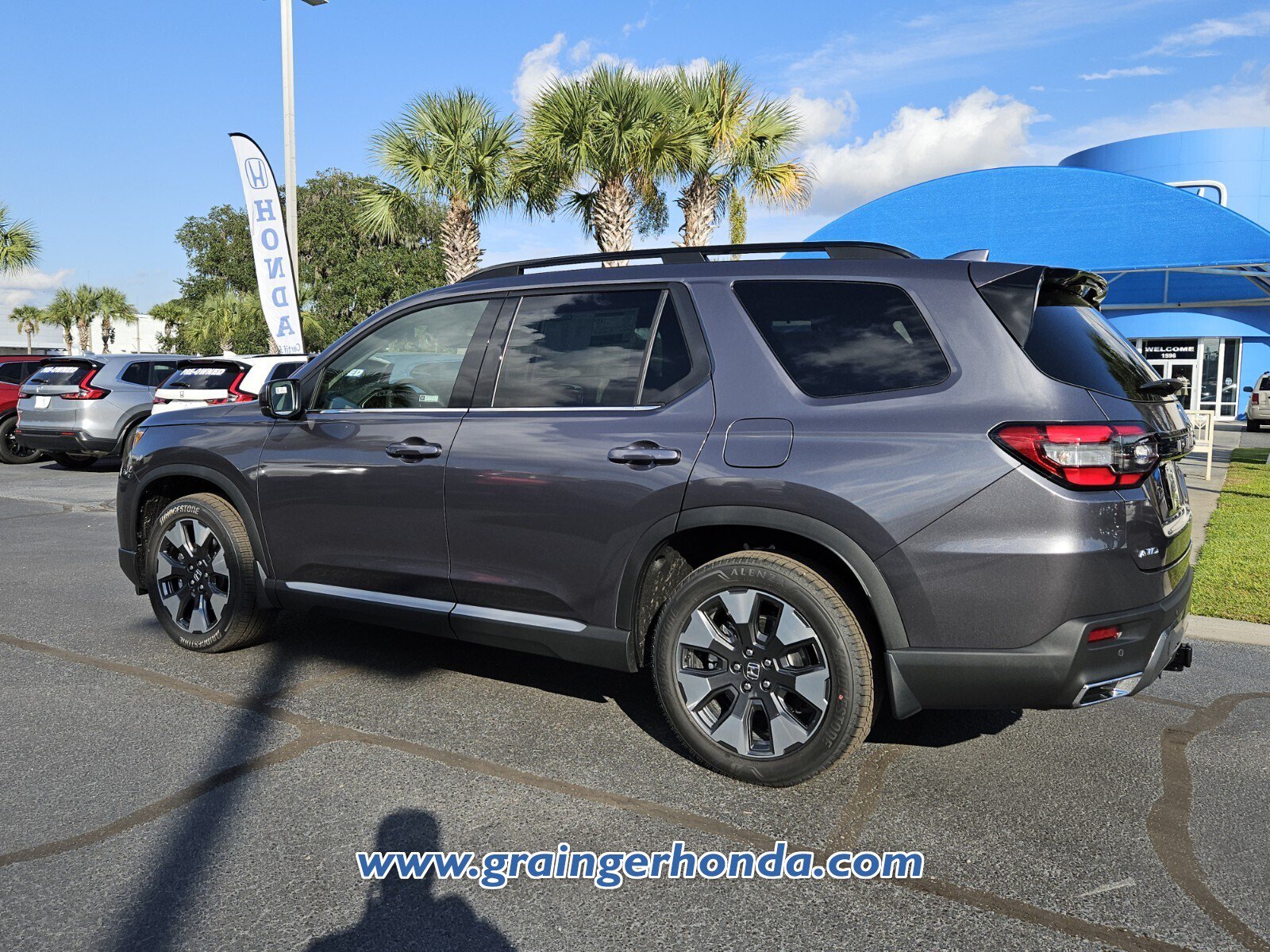 New 2026 Honda Pilot Elite image 3