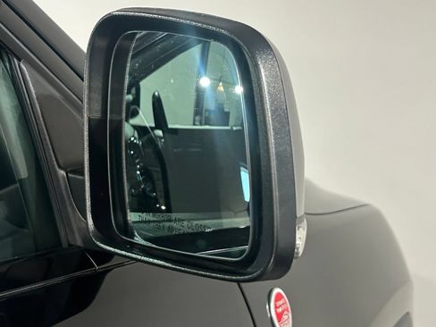 Used 2019 Jeep Grand Cherokee Trailhawk AWD/4WD image 14