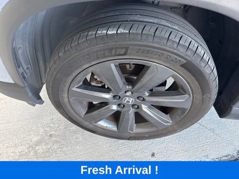 Used 2023 Honda Pilot Sport image 22
