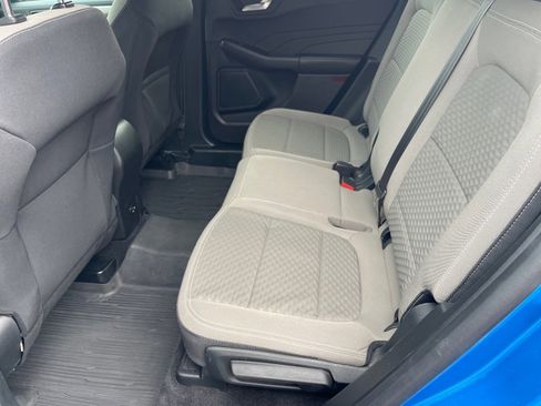 Used 2021 Ford Escape SE w/ SE Sport Appearance Package AWD/4WD image 12