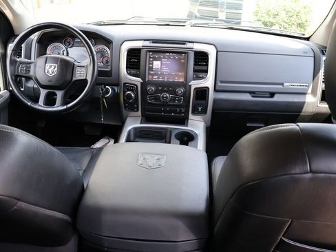 Used 2018 RAM 1500 Big Horn AWD/4WD image 17