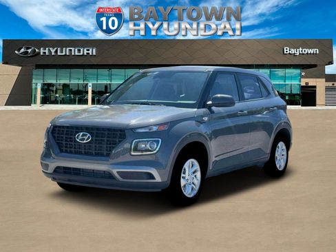 New 2026 Hyundai Venue SE image 1