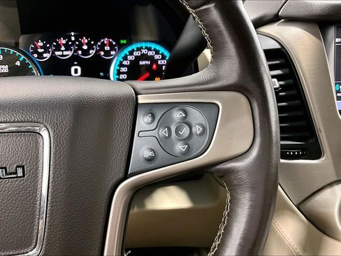 Used 2019 GMC Yukon Denali AWD/4WD image 24