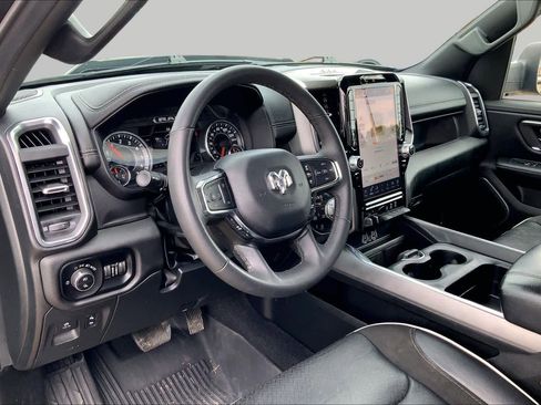 Used 2025 RAM 1500 Laramie w/ Sport Appearance Package AWD/4WD image 18