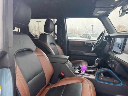 Used 2023 Ford Bronco Outer Banks image 16