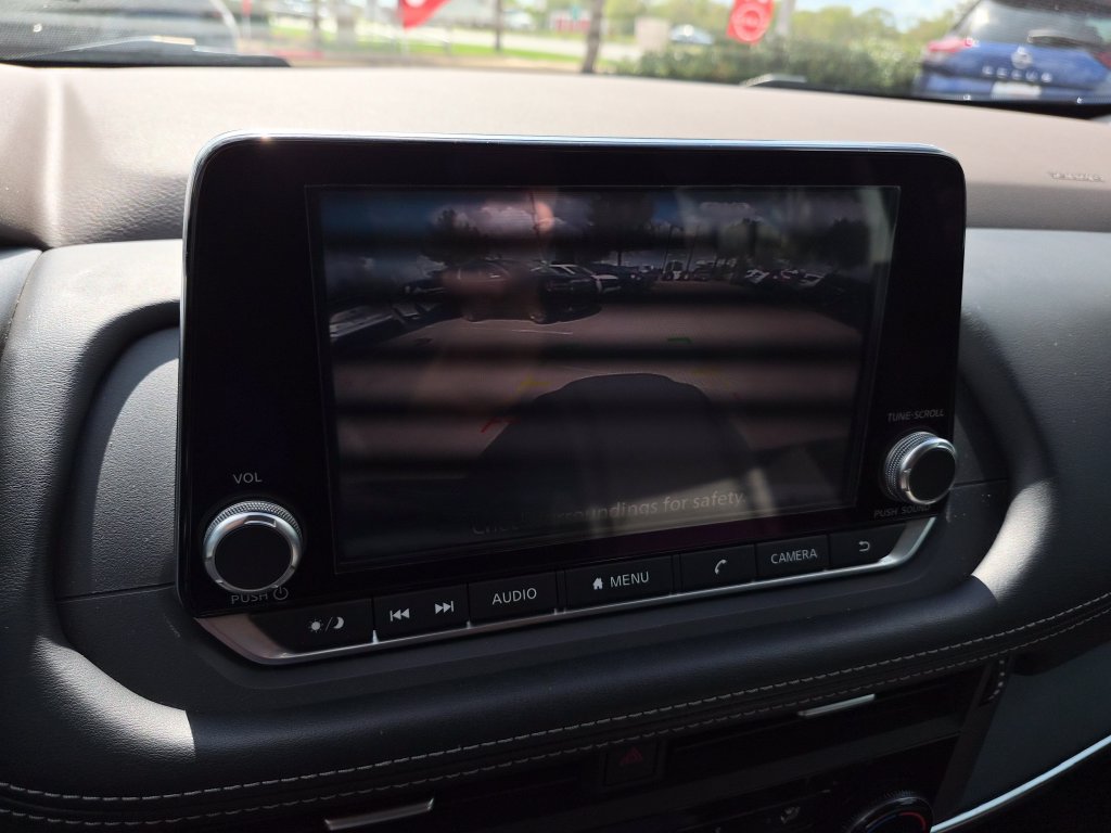 Used 2021 Nissan Rogue S FWD image 20