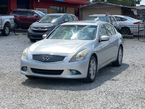 Used 2013 INFINITI G37 x Sedan w/ Premium Pkg AWD/4WD image 4